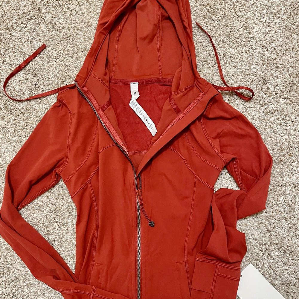 Lululemom Hooded Define Jacket *Nulu-Size 4-Dark Red